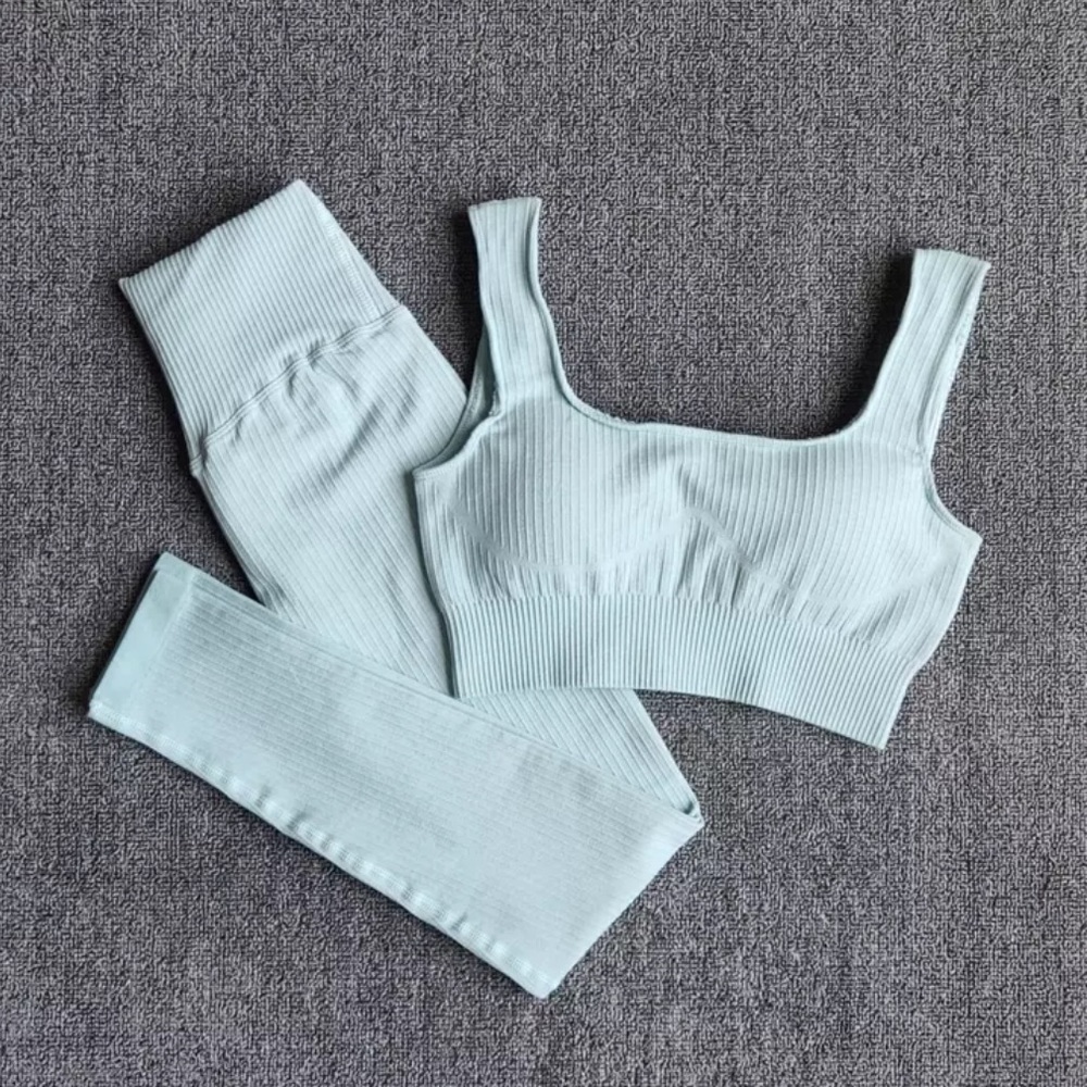 Matching Ribbed Yoga Set - Leggings and Sports Bra